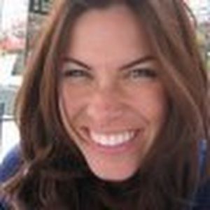 Meet your Posher, Leslie